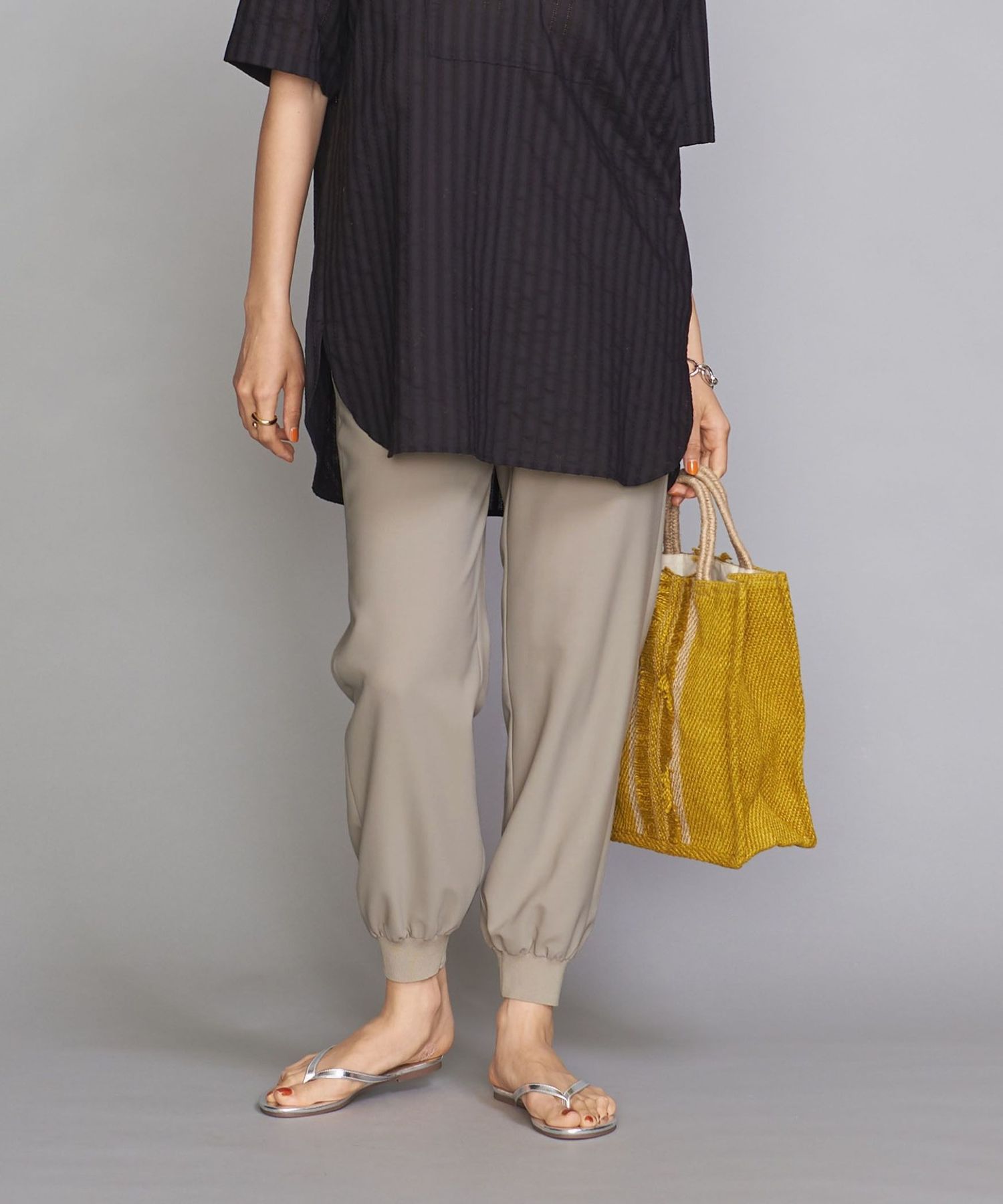 By ポリエステルジョガーパンツ