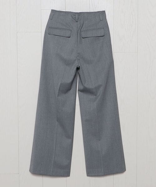 H＞TW カットオフパンツ
