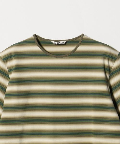AURALEE＞グラデーション ストライプ Tシャツ