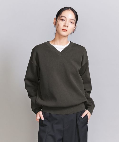 Ebure コットンナイロンリリヤーン Vネックニットプルオーバー Ebure コットンナイロンリリヤーン Vネックニットプルオーバー