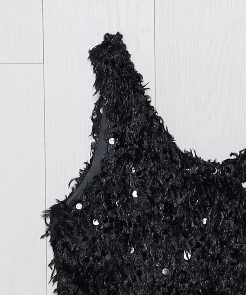 H＞スパンコール フェザーライク タンクトップ