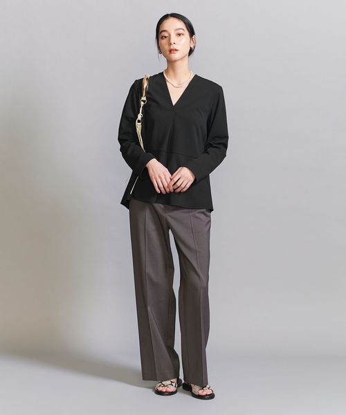 WEB限定 Wardrobe DAILY MINIMAL】ペプラム Vネックプルオーバー