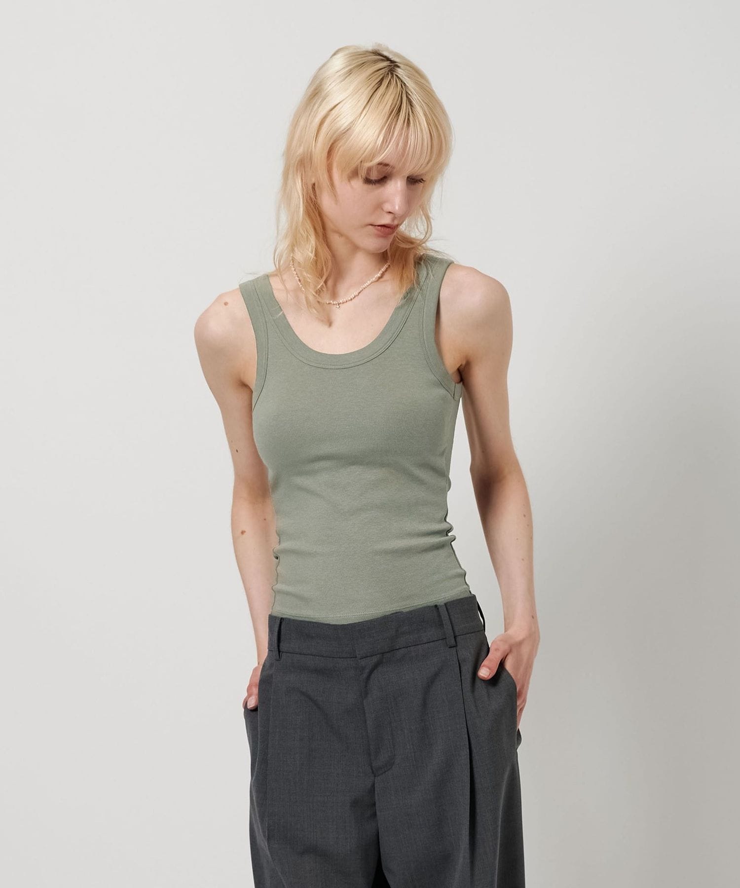 【新品】H BEAUTY&YOUTH UNITED ARROWS タンクトップ H BEAUTY&YOUTH UNITED ARROWSタンクトップ