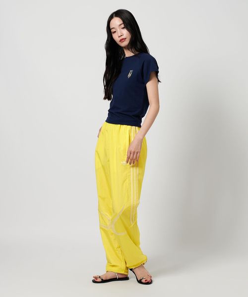 【新品未使用】ADIDASウーブンプリントトラックパンツ XS（US：2XS） セール】【ZOZO限定】ウーブン SST トラックパンツ（ジャージ