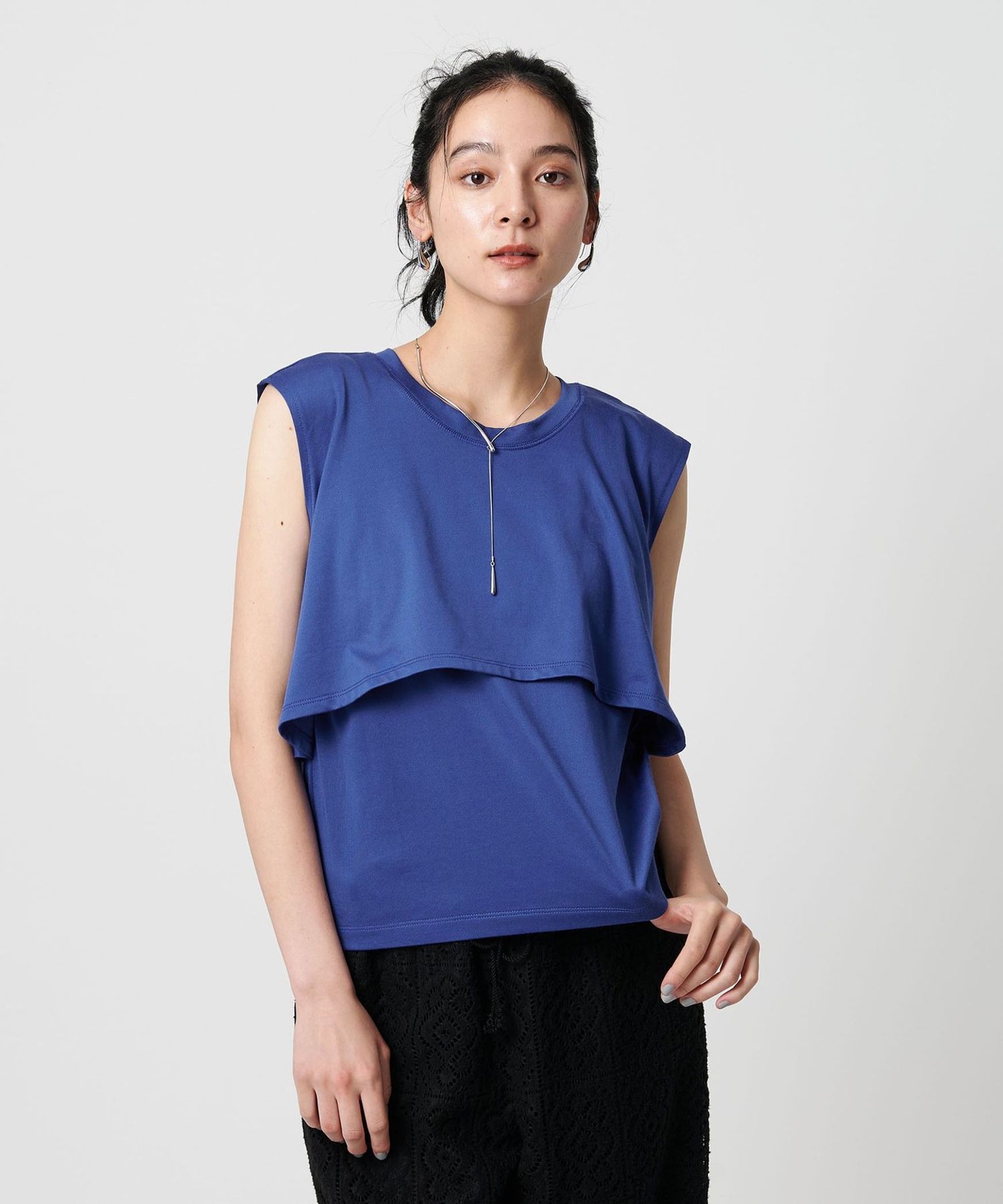 最終値上げ！UNITED ARROWS フリルノースリーブベスト白 最終値下げ！UNITED ARROWS フリルニットベスト ホワイト - メルカリ