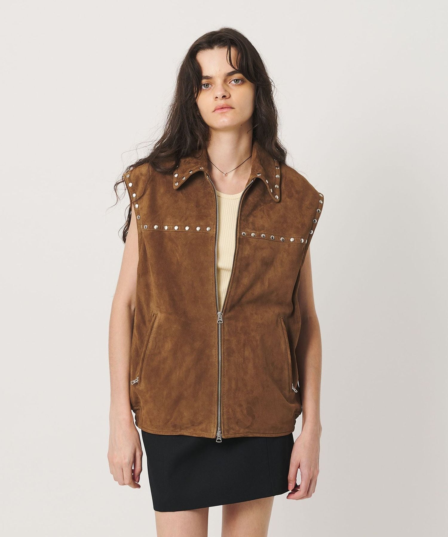INSCRIRE × H＞SUEDE ZIP STUDS VEST/ベスト