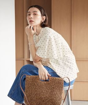 BEAUTY&YOUTH/【WEB限定】ドット フリルスリーブブラウス ウォッシャブル/シャツ / ブラウス