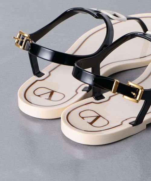<VALENTINO(ヴァレンティノ)>PVC V トング サンダル ■■■ <VALENTINO(ヴァレンティノ)>PVC V トング サンダル ■■■