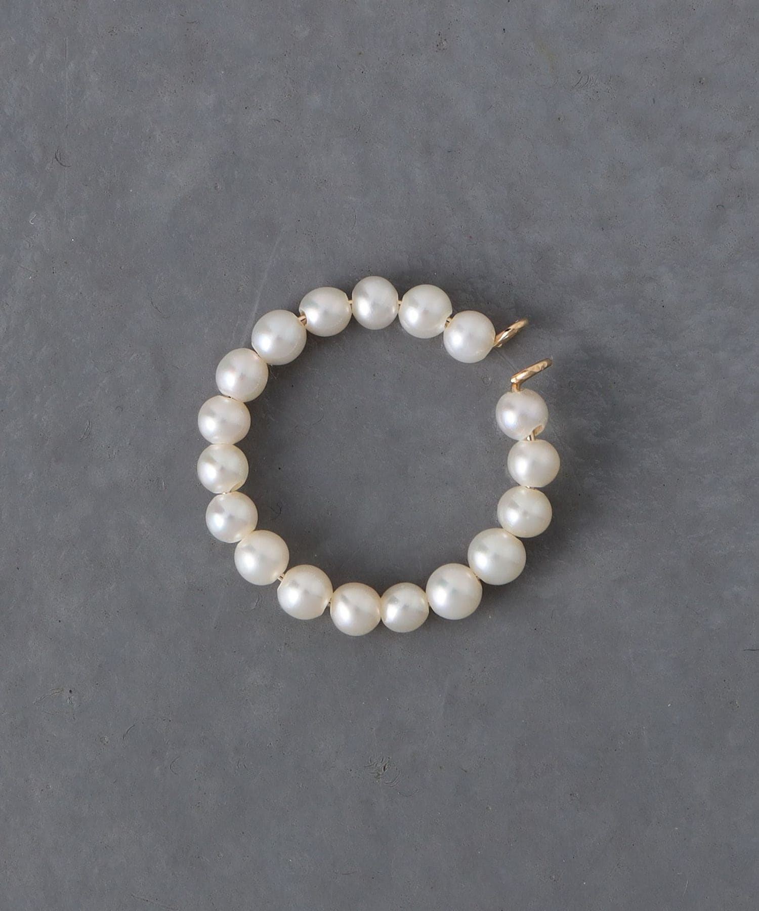 MAGNOLIA WHITE JEWELRY＞PIPPA M イヤーカフ