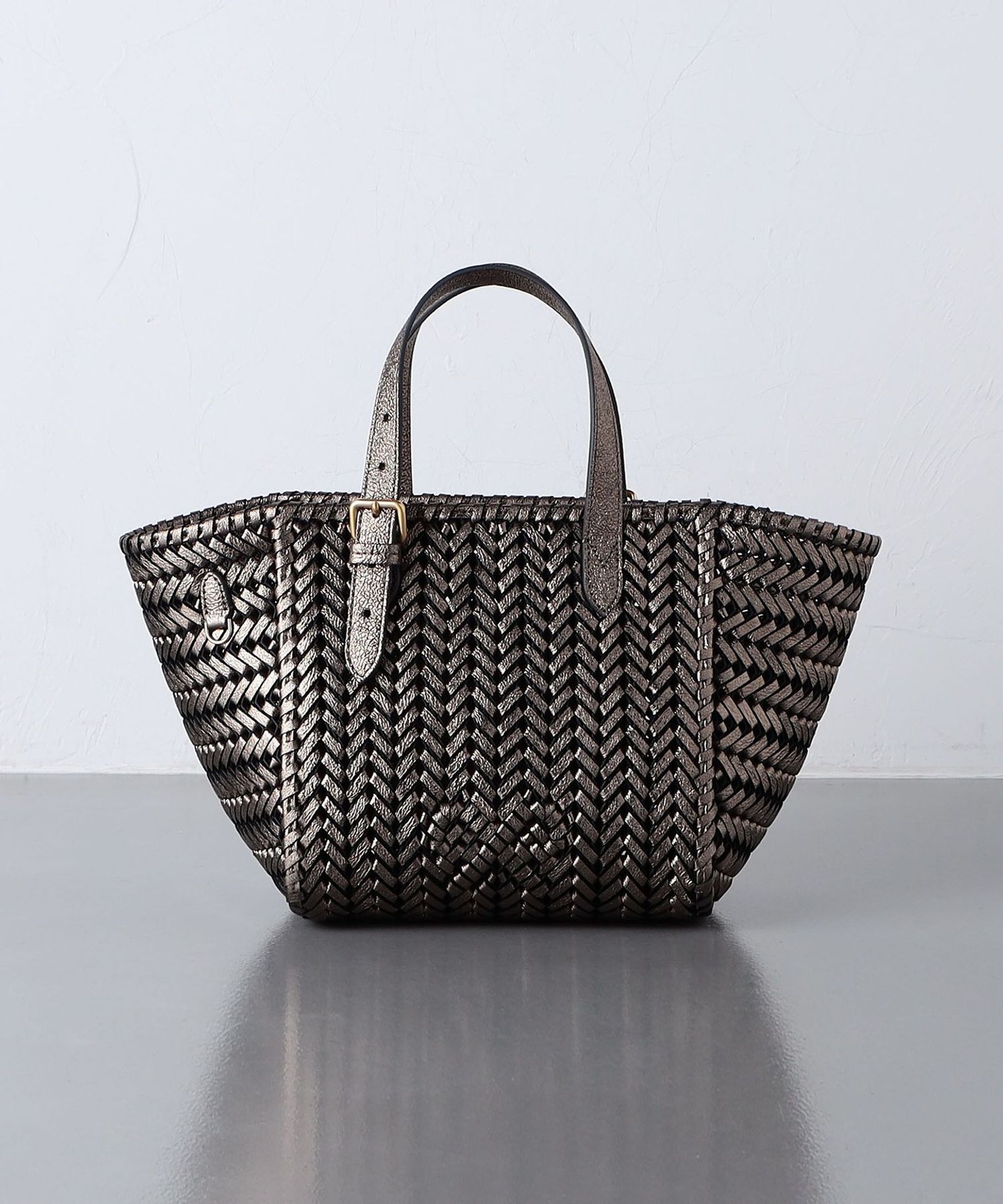 ANYA HINDMARCH / BOW ラフィアトートバッグ｜ESTNATION ONLINE STORE 