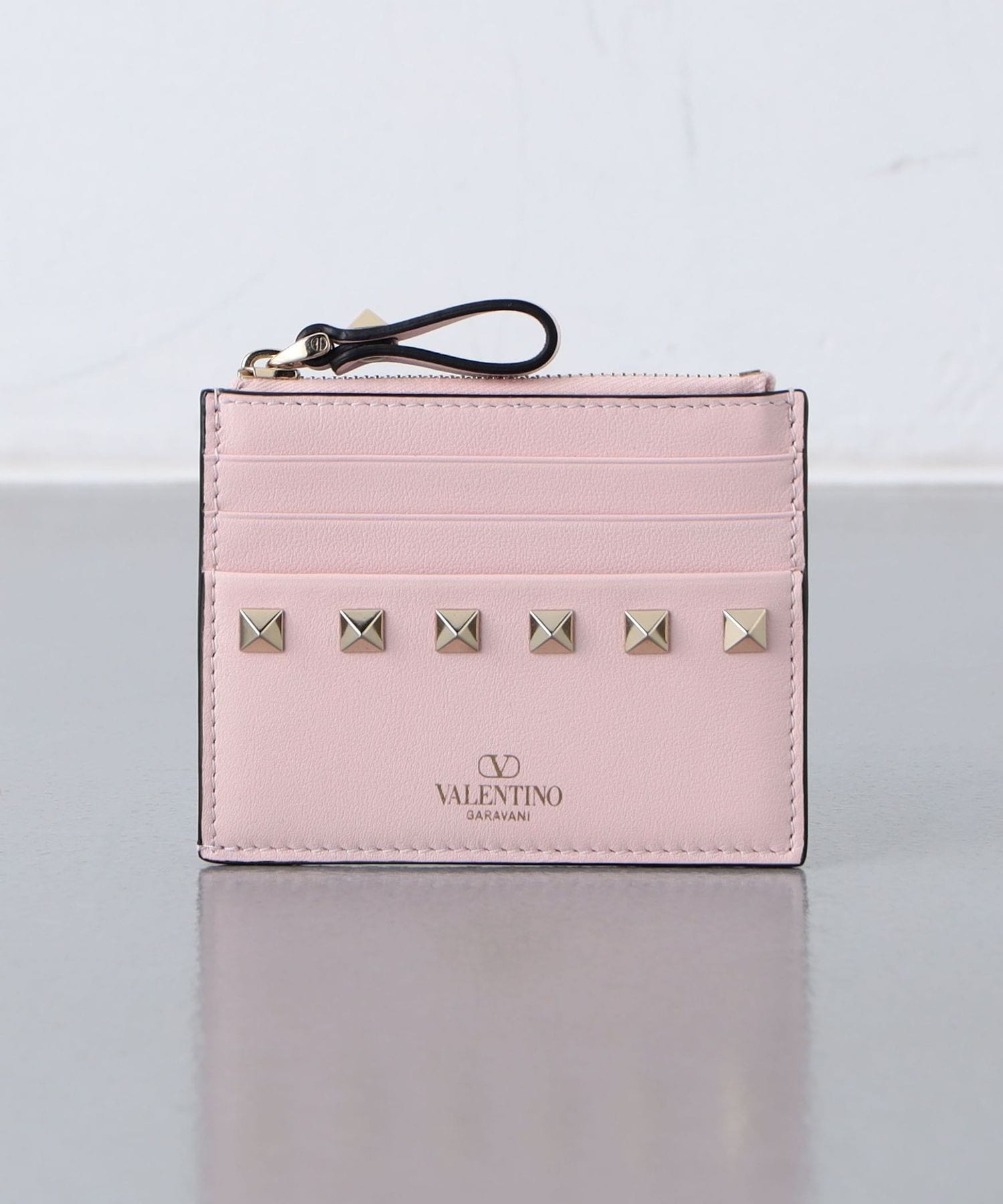 ✨未使用に近い✨ valentino garavani ミニ財布 三つ折り 刻印 何気なし