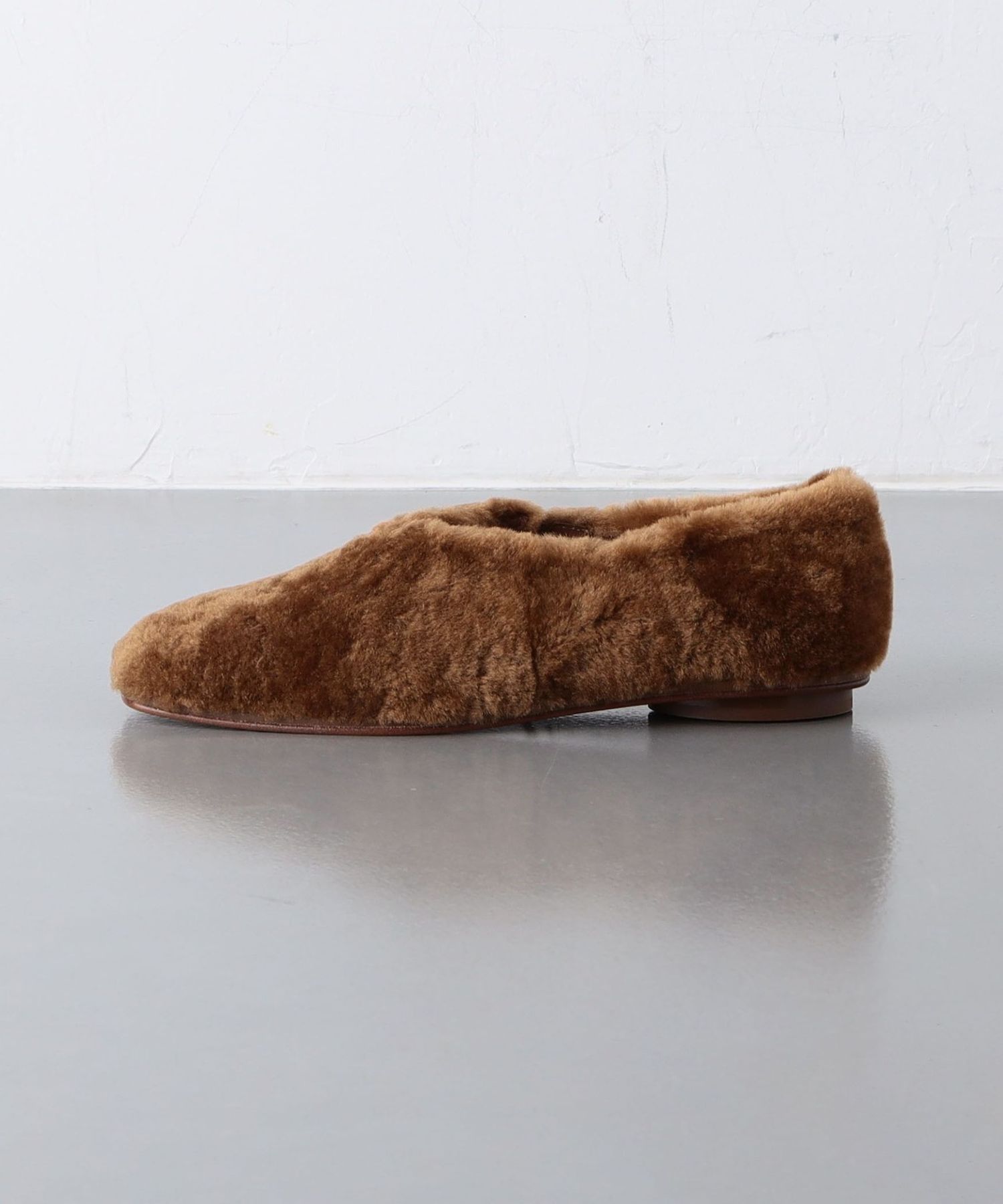 PALOMA BARCELO＞ムートンファー フラットシューズ
