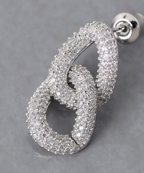 PAVE チェーン ピアス