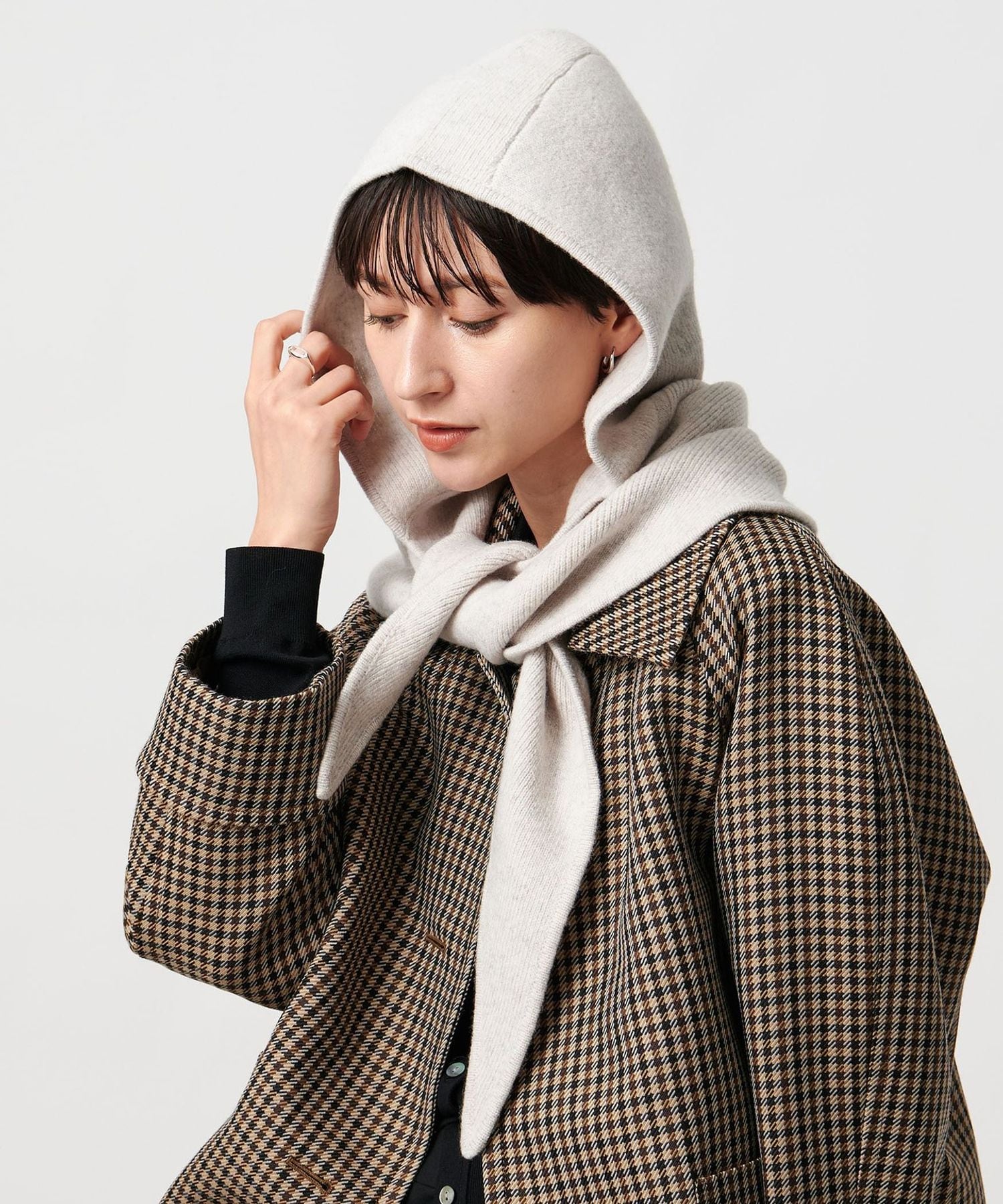 UNITED ARROWS ユナイテッドアローズ　カシミヤニットストール グレー UNITED ARROWS（ユナイテッドアローズ）の「カシミヤ ニット