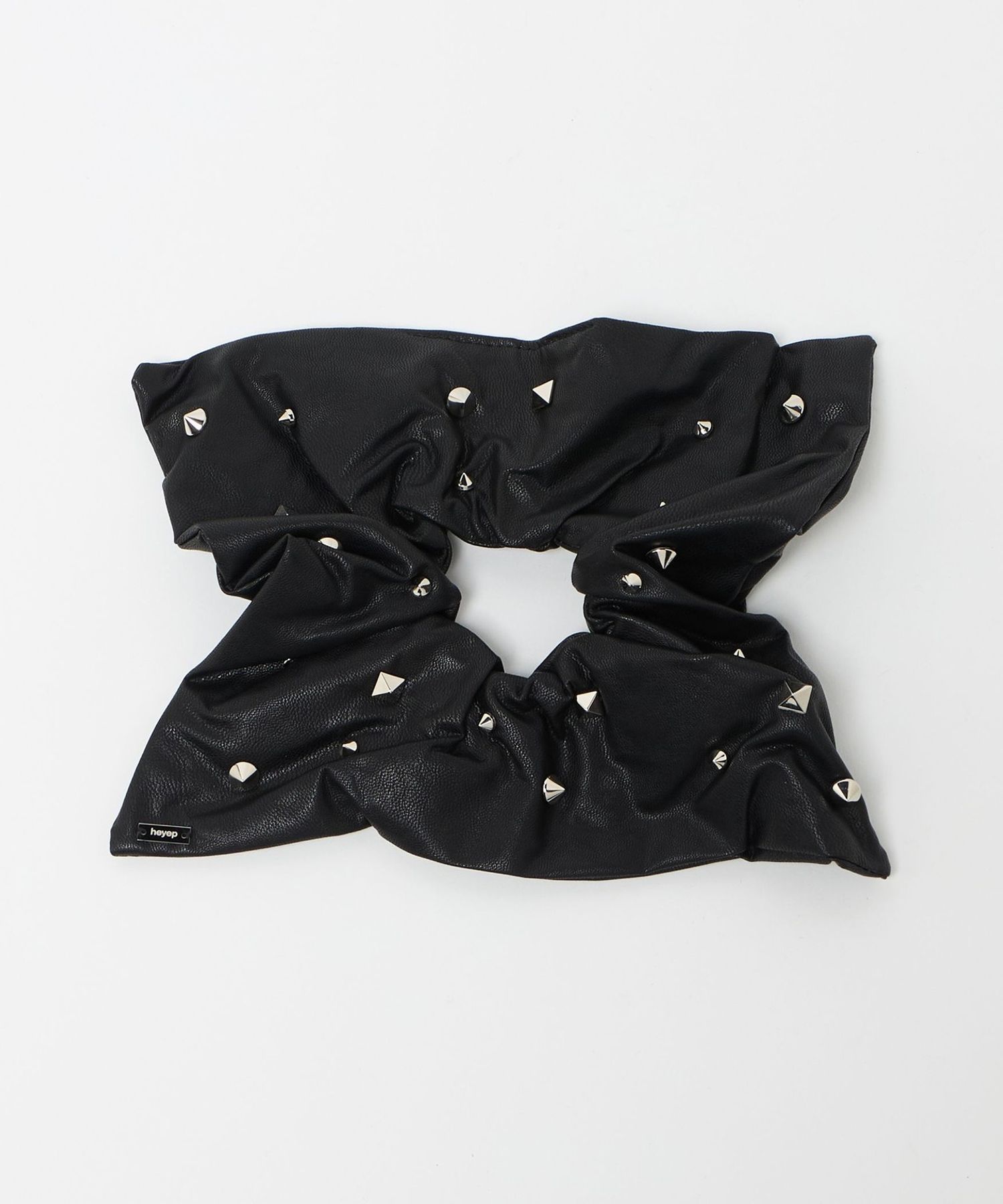 heyep＞スタッズ シュシュ