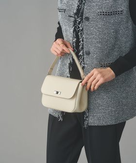 UNITED ARROWS/フラップ コンパートメント ショルダーバッグ/ショルダーバッグ