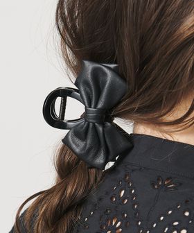 UNITED ARROWS/レザーライク リボン ヘアクリップ/ヘアアクセサリー