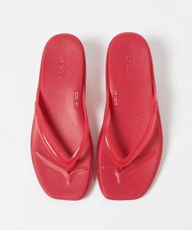 crocs/＜crocs＞MIAMI JELLY FLIP サンダル/サンダル