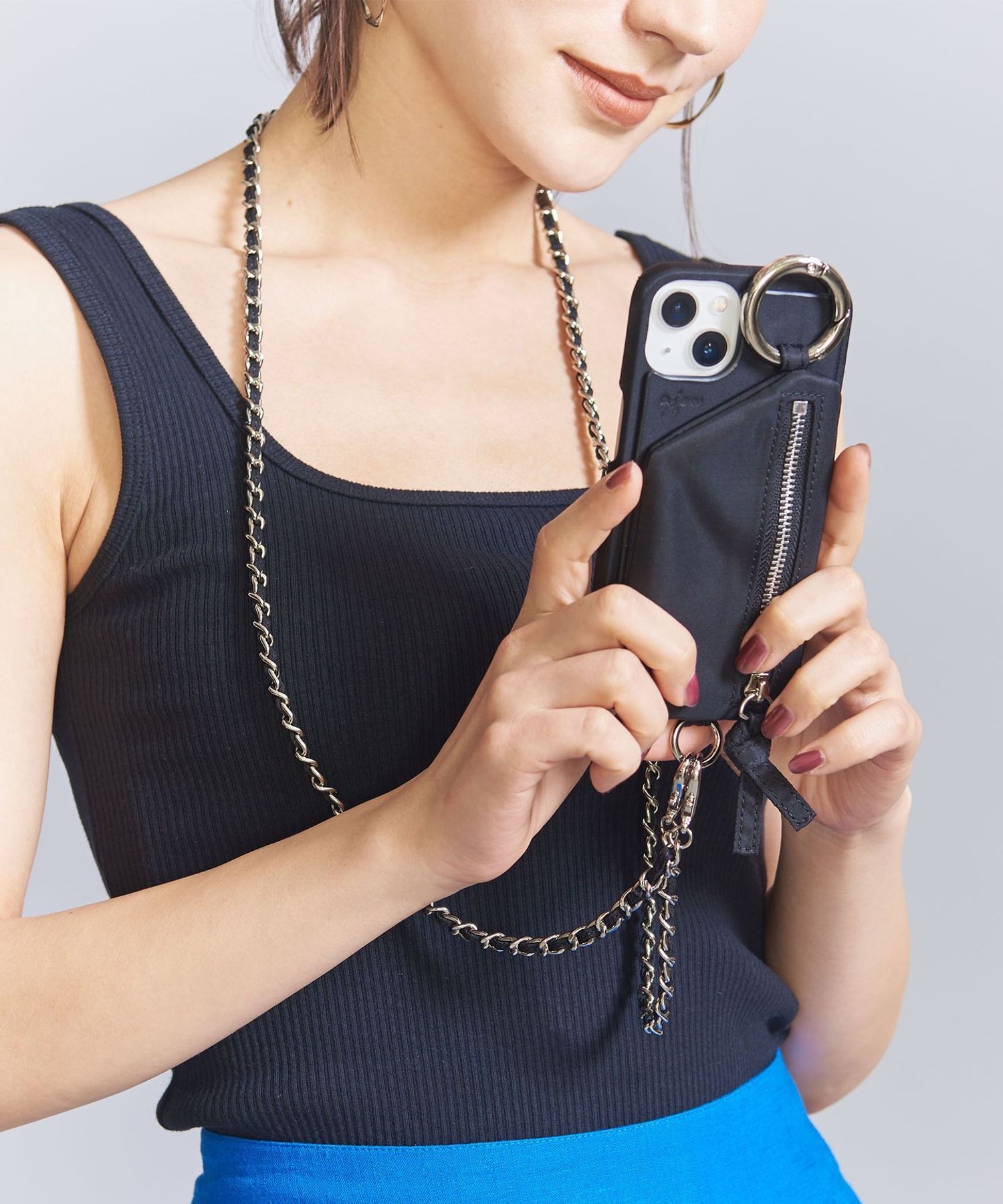 ajew＞DRESS チェーンストラップ iPhone13ケース