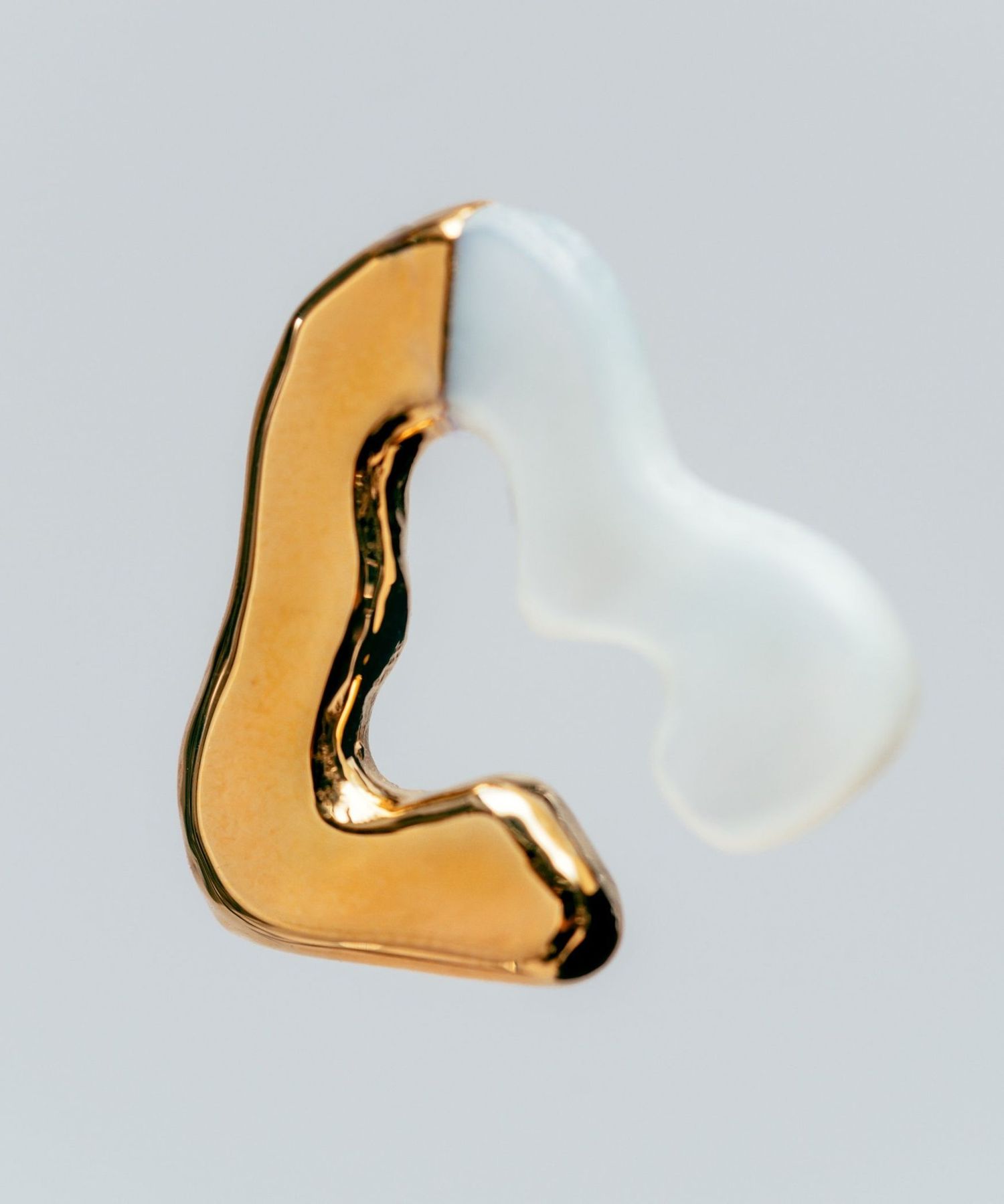 PREEK＞CHALCEDONY EAR CUFF/イヤーカフ017 かたう