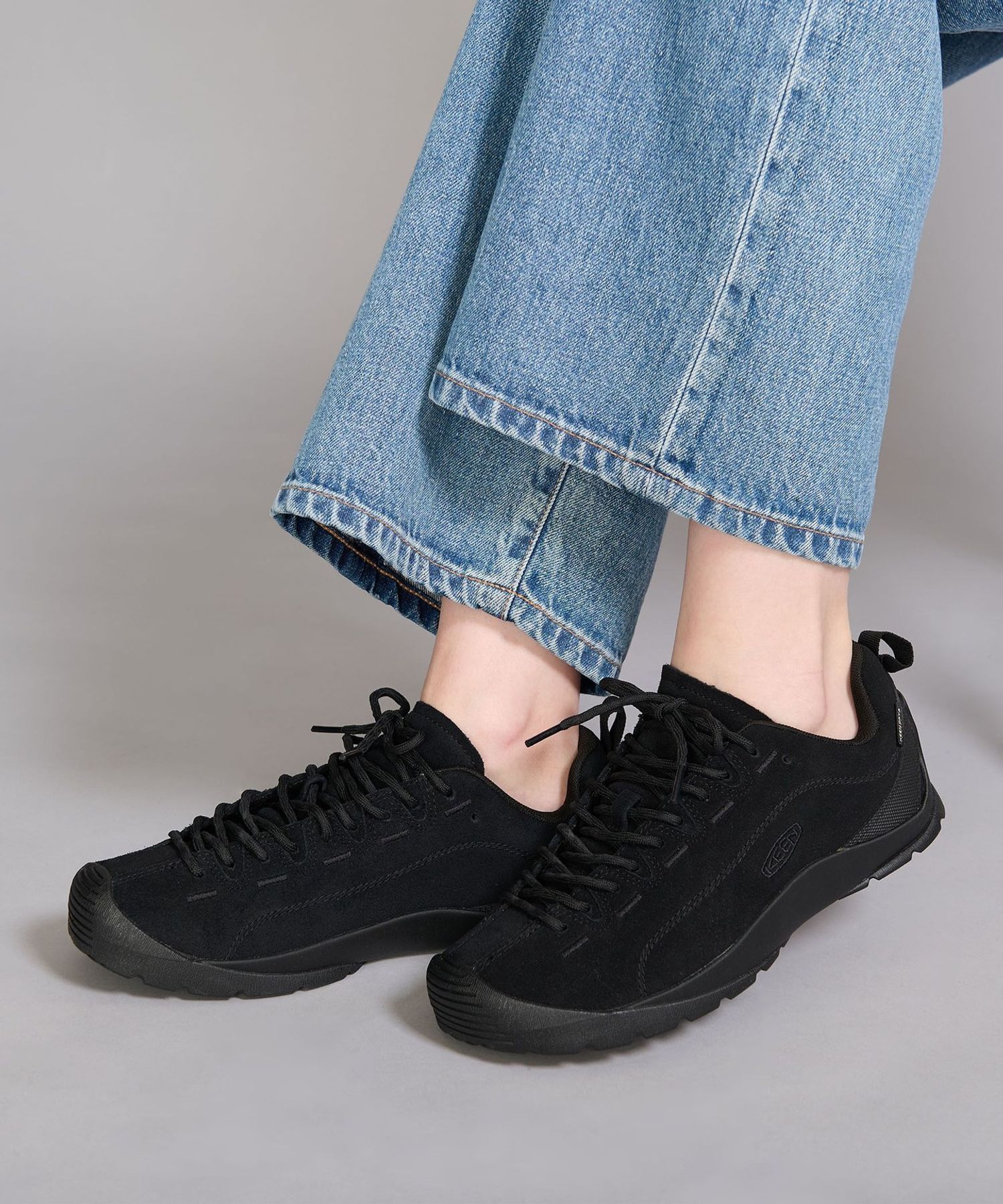 KEENジャスパー24cm新品ブラック アウトドアシューズスエード スニーカー KEEN＞WOMENS JUSPER WATER PROOF/スニーカー