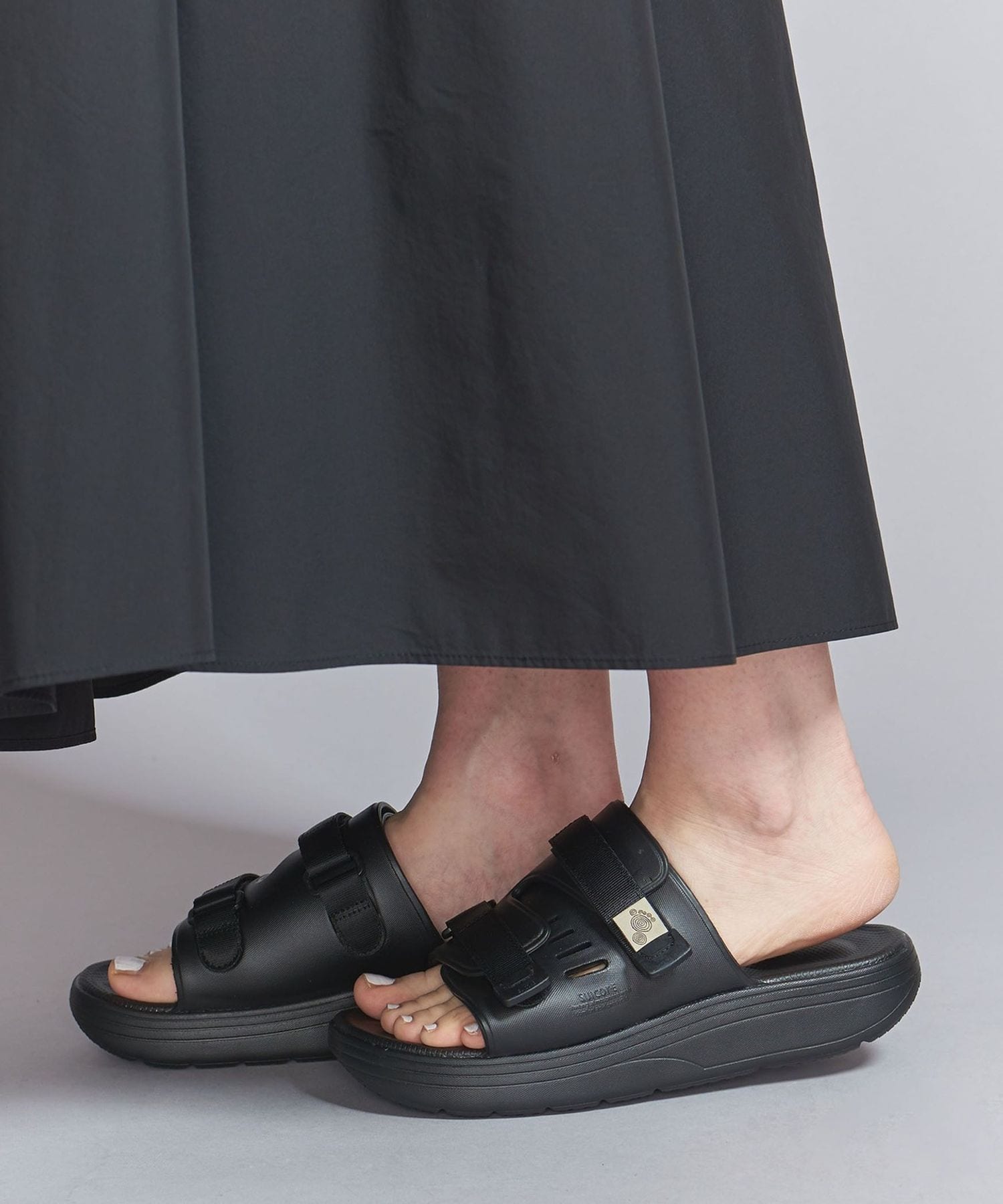 boo⚠️SUICOKEサンダル SUICOKE (スイコック)】のボリュームソールサンダル「KISEE-PO」なら