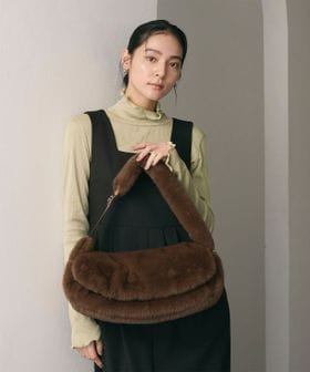 NOMADIS/【別注】＜NOMADIS＞LUCK フェイクファー ショルダーバッグ/ショルダーバッグ