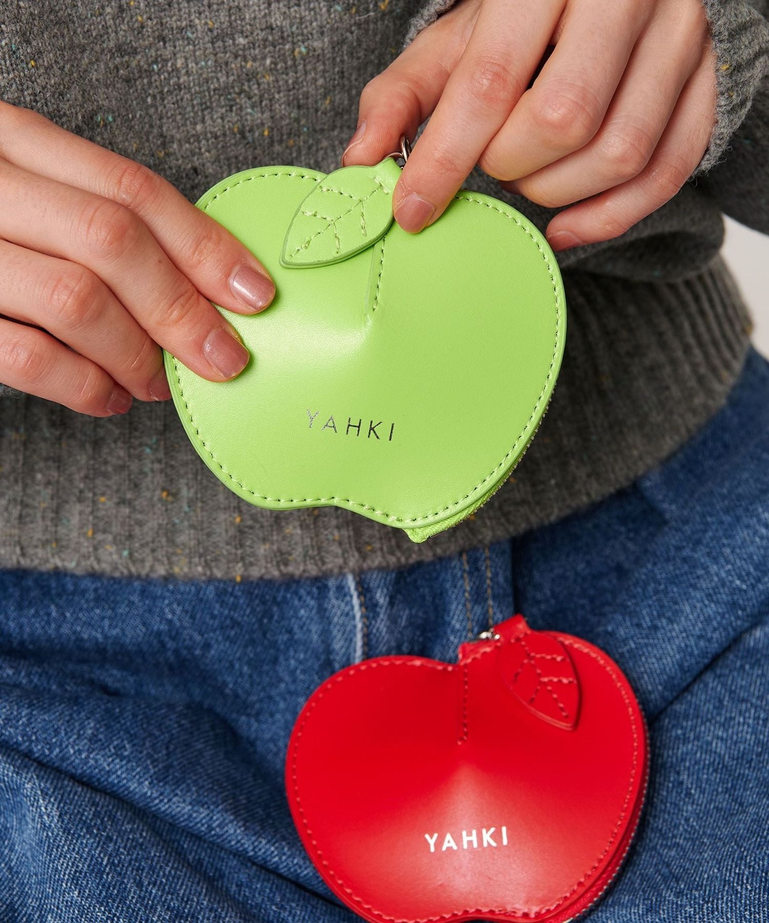 別注】＜YAHKI＞アップル ポーチ