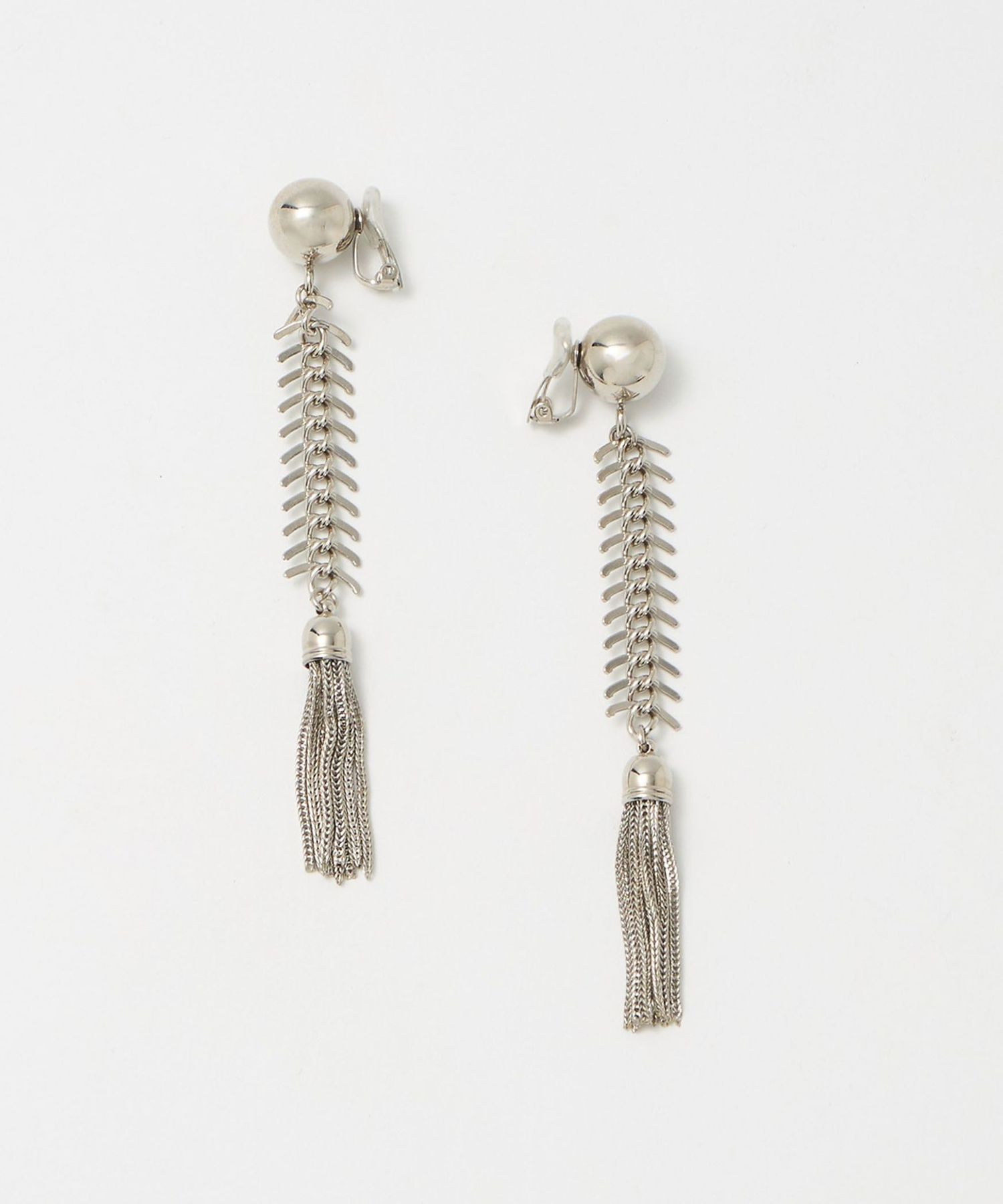 アクセサリー k.tyga TOGA TOO＞FISH BONE EARRINGS/イヤリング