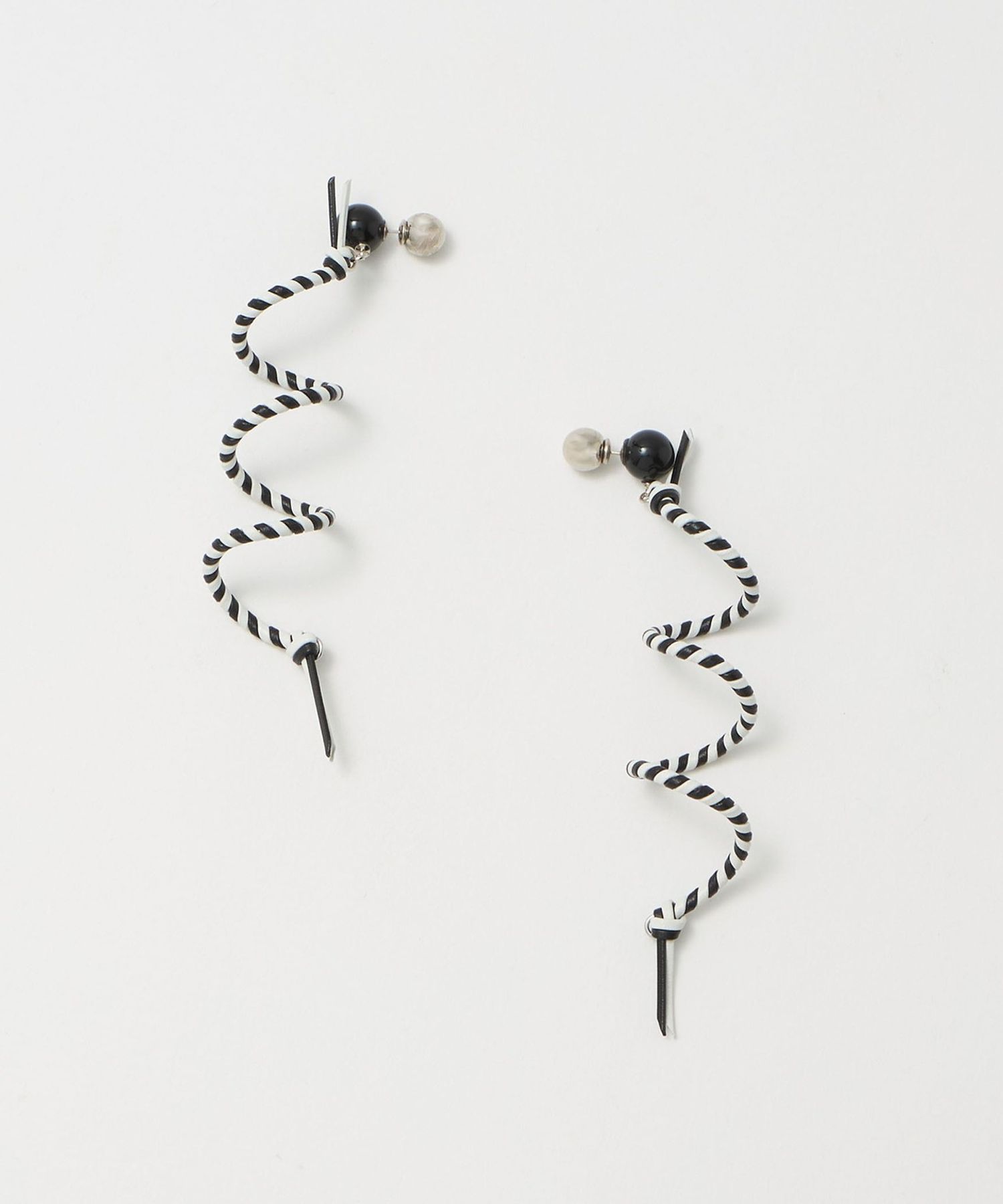 TOGA ピアス TOGA TOO＞MOTIF PIERCED EARRINGS/ピアス