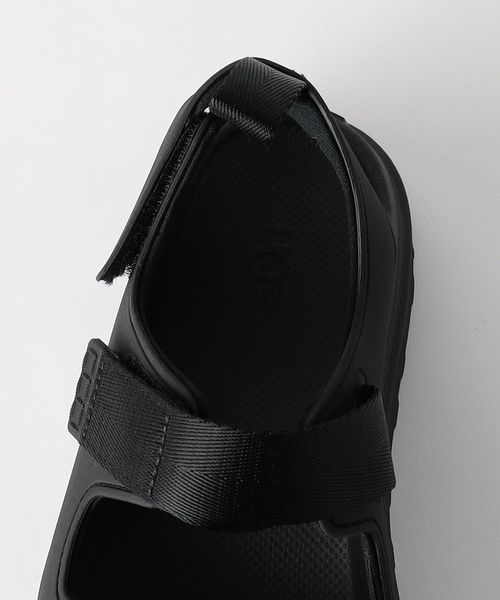 UGG＞ウィメンズ GoldenGlow サンダル