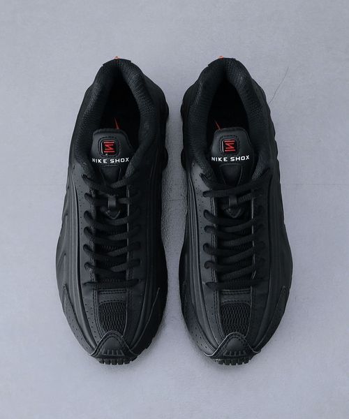 NIKE＞SHOX R4 BLACK/スニーカー