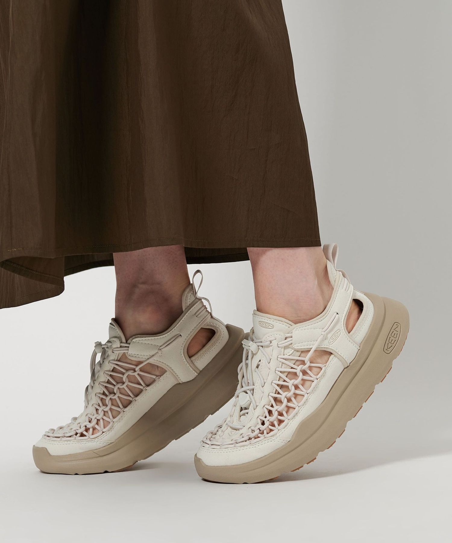 ＜KEEN＞ウィメンズ UNEEK WK/サンダル 25センチ 1800025S1009_x1_a021.jpg