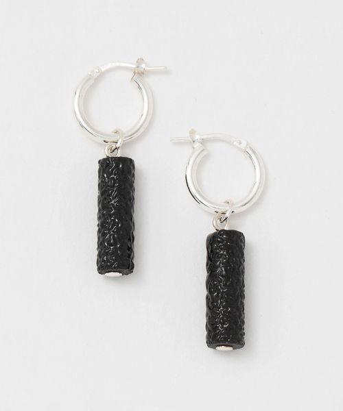 Sisi Joia/＜Sisi Joia＞CAPSULE EARRINGS Textured black/ピアス/ピアス（両耳用）