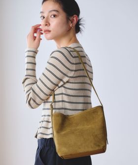 VASIC/【別注】＜VASIC＞TOME スエード ショルダーバッグ/ショルダーバッグ