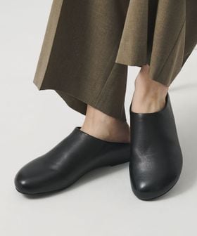 BEAUTY&YOUTH/レザー インヒール スリッポン/その他シューズ