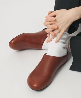 BEAUTY&YOUTH/レザー インヒール スリッポン/その他シューズ