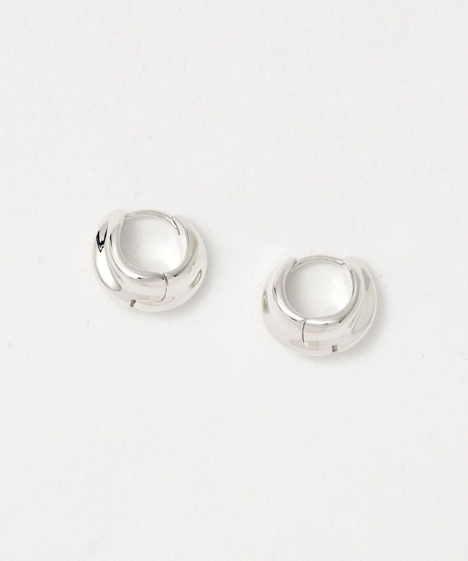 BONEE × H＞DOUBLE WAVES HOOPS/ピアス