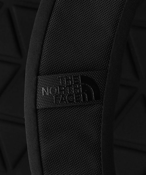 <THE NORTH FACE(ザ ノースフェイス)>シャトル デイパック