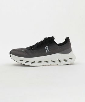 On/＜On＞CLOUDTILT スニーカー/スニーカー / スリッポン