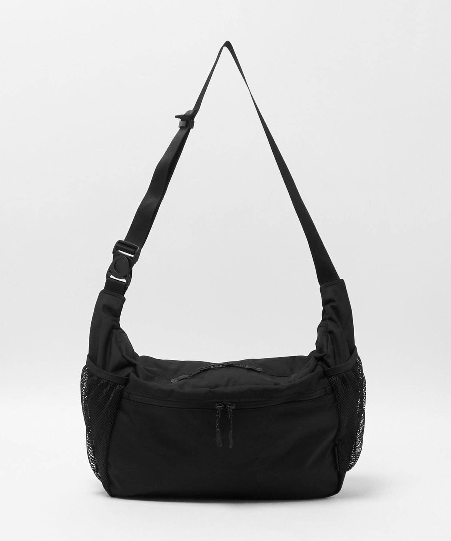 スノーピークEveryday Use Middle Shoulder Bag 黒 Snow Peak Everyday Use Middle Shoulder Bag - Black | Flatspot