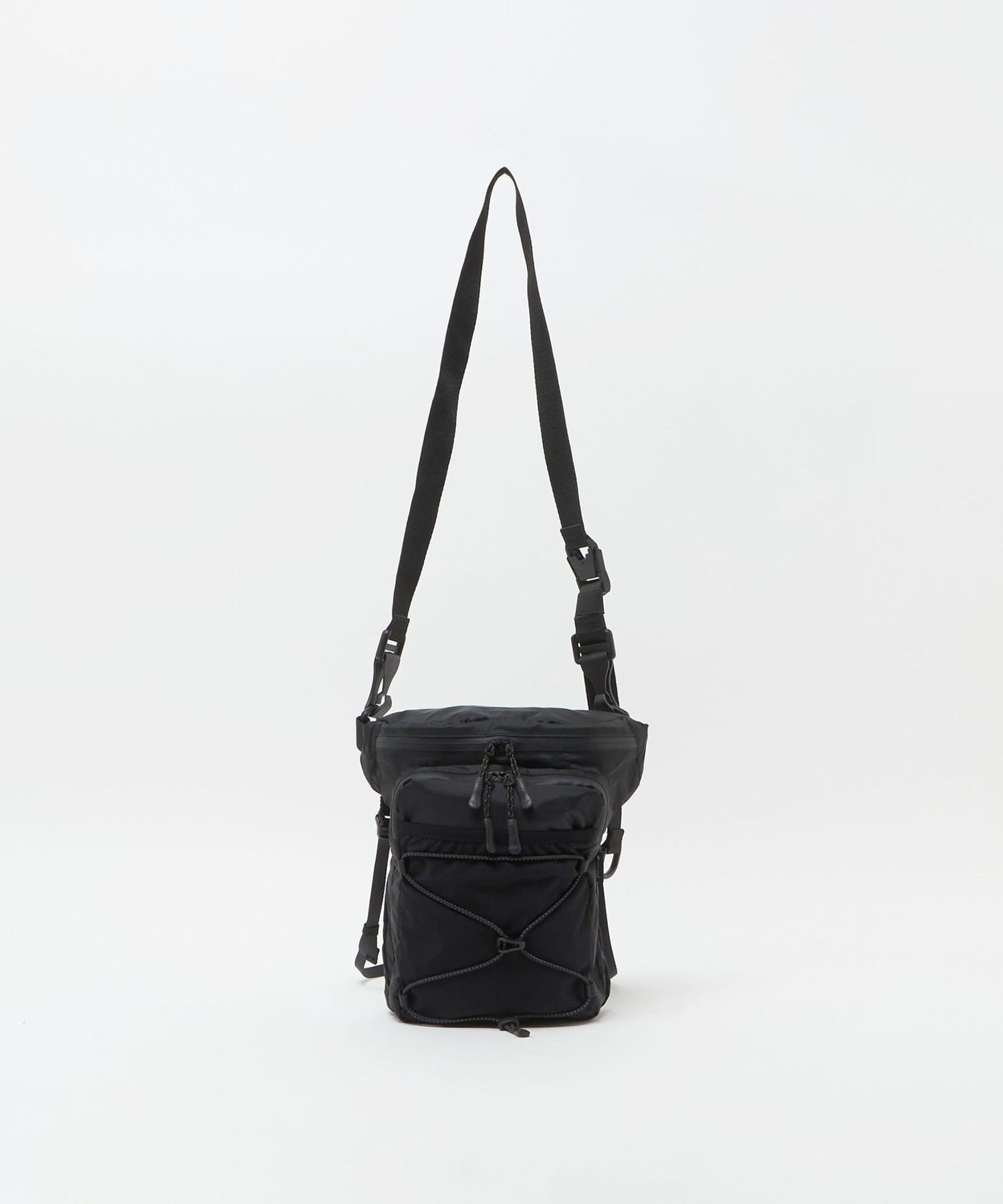snow peak ブラック ショルダーバッグ　新品未使用品 snow peak ショルダーバッグ 「別注」Snow Peak Apparel×DOORS