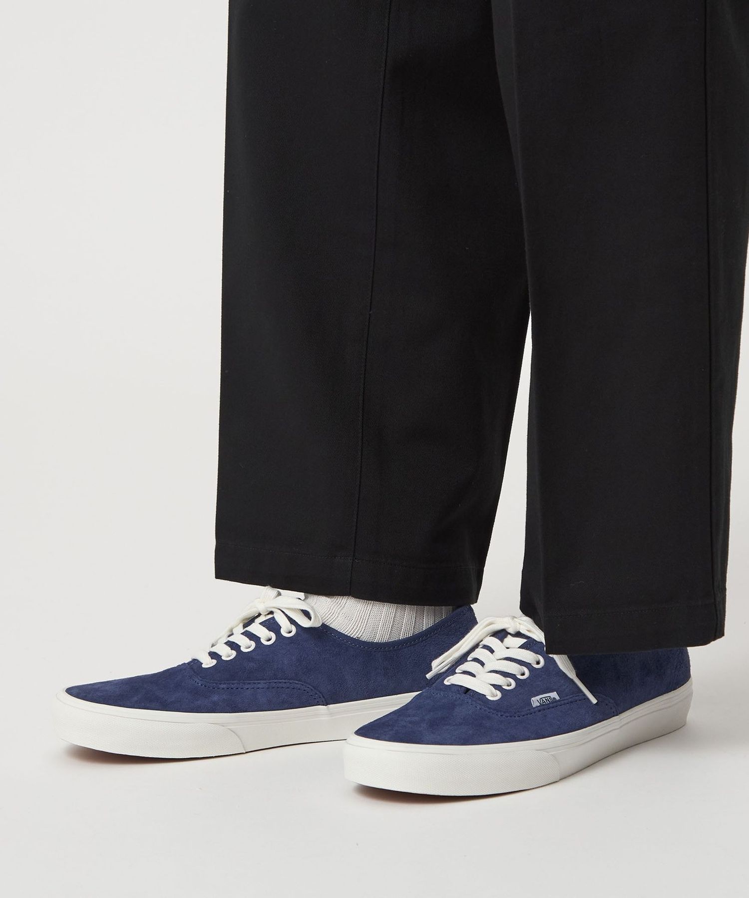 VANS＞オーセンティック スエード スニーカー