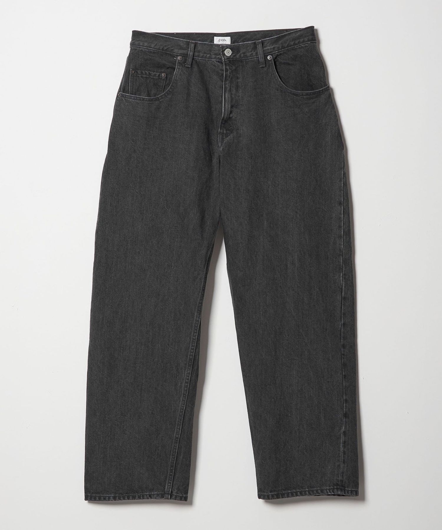 最終値下げ CIOTA バギー デニム ミディアムグレー ブラックジーンズ 最終値下げ CIOTA バギー デニム ミディアムグレー ブラックジーンズ