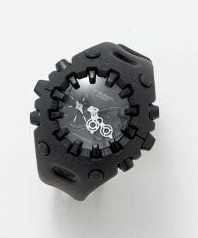 CASIO/＜CASIO＞GA―V01―1AJF 腕時計/腕時計