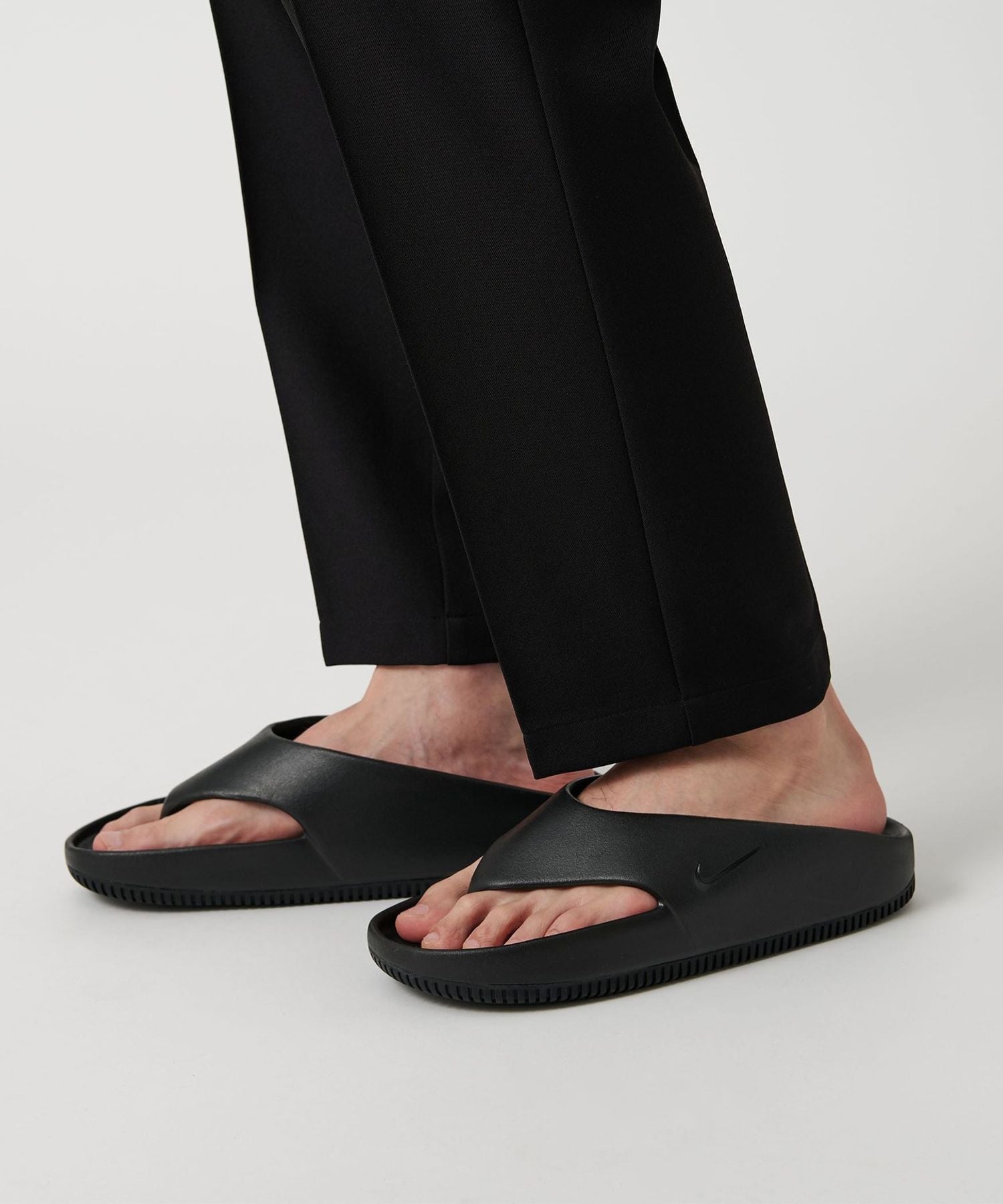 新品 24SS ナイキ カーム フリップ フロップ 軽量 サンダル 28.0 ② NIKE - 新品 24SS ナイキ カーム フリップ フロップ 軽量