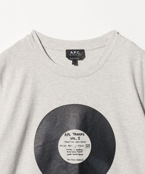A.P.C＞VINYL Tシャツ