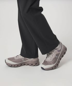 On/＜On＞CLOUDVISTA 2 WP スニーカー/スニーカー / スリッポン