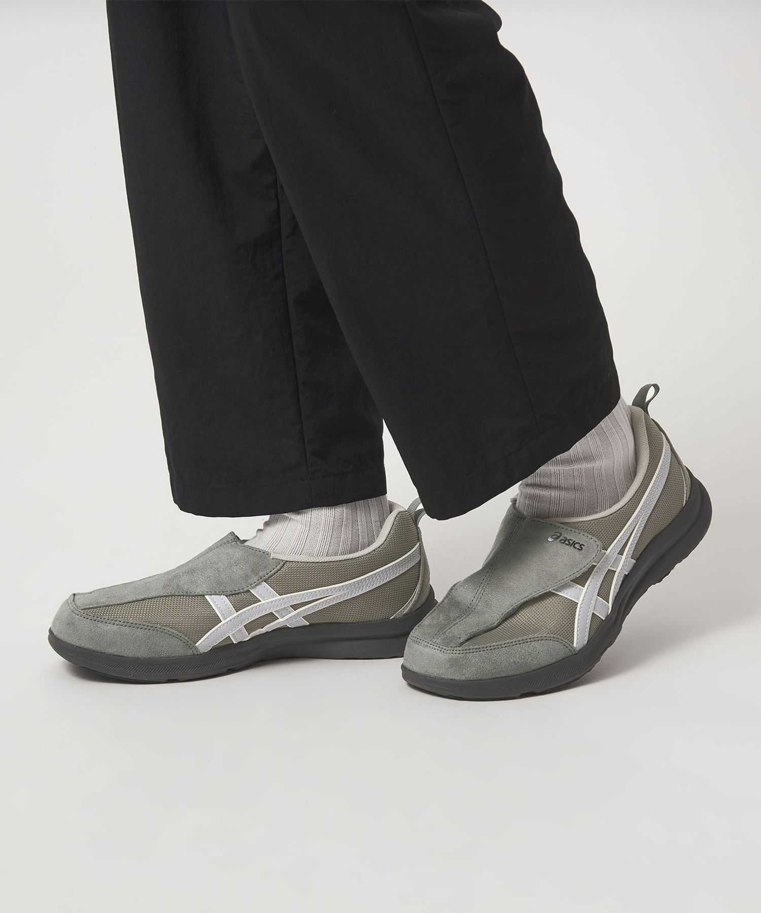 asics＞LIFEWALKER M スニーカー
