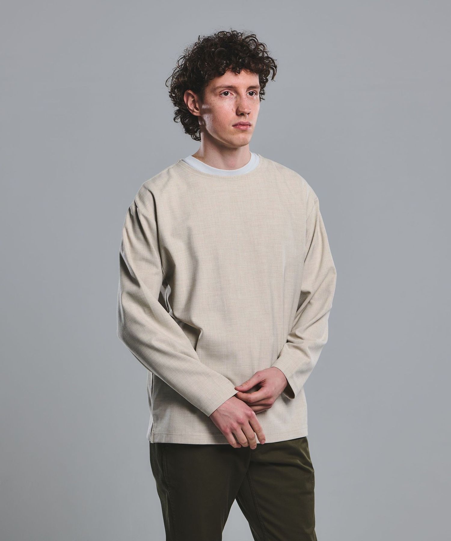 KIVANC ノーカラー 長袖 Tシャツ